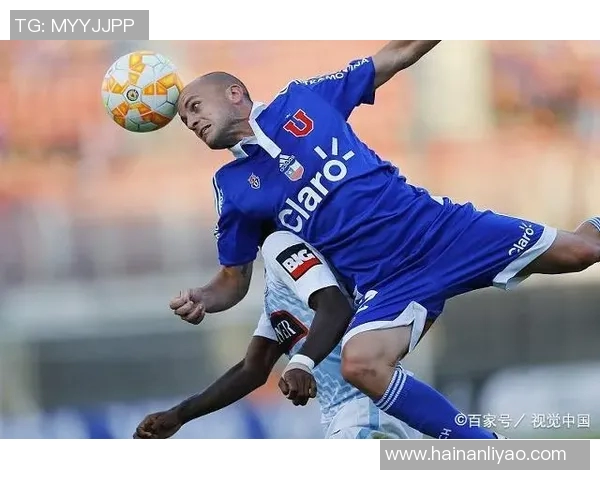 克鲁塞罗与拉腊的精彩对决揭示巴西足球的魅力与激情 克鲁塞罗与拉腊的精彩对决揭示巴西足球的魅力与激情